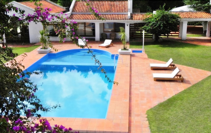 Imagen de la piscina del Hotel Posta Del Lago. Foto 14