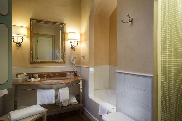 Imagen de la habitación del Hotel Posta Donini 1579 Una Esperienze. Foto 10