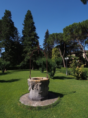 Imagen de los exteriores del Hotel Posta Donini 1579 Una Esperienze. Foto 13