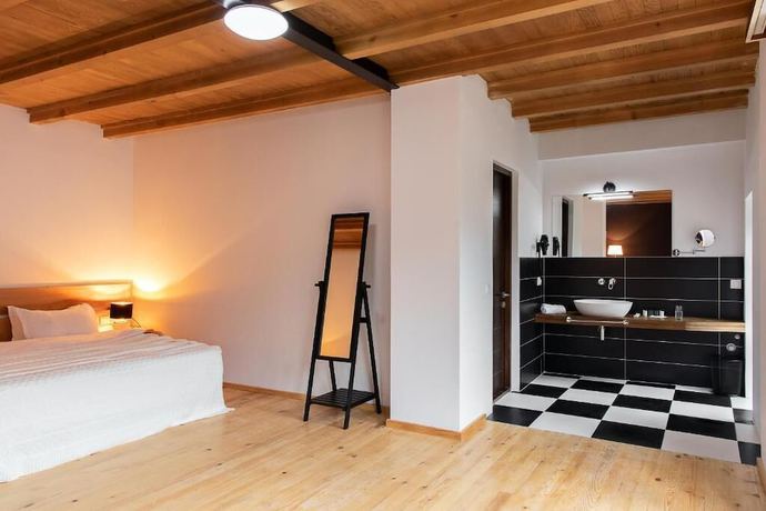 Imagen de la habitación del Hotel Posta Mestia. Foto 3