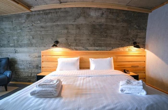 Imagen de la habitación del Hotel Posta Mestia. Foto 15