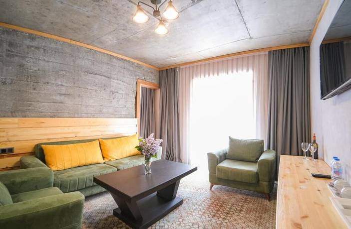 Imagen de la habitación del Hotel Posta Mestia. Foto 19