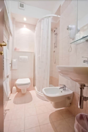 Imagen de la habitación del Hotel Posta Panoramic. Foto 14