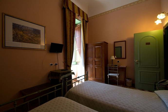 Imagen de la habitación del Hotel Posta, Siracusa. Foto 6