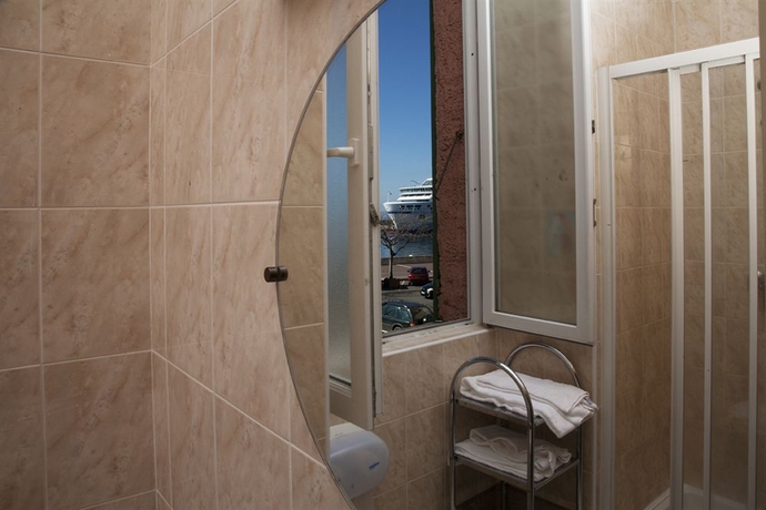 Imagen de la habitación del Hotel Posta Vecchia. Foto 11