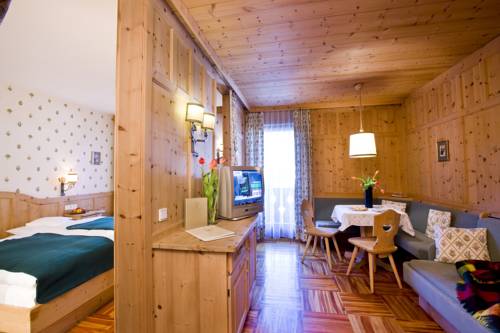 Imagen de la habitación del Hotel Posta Zirm. Foto 3