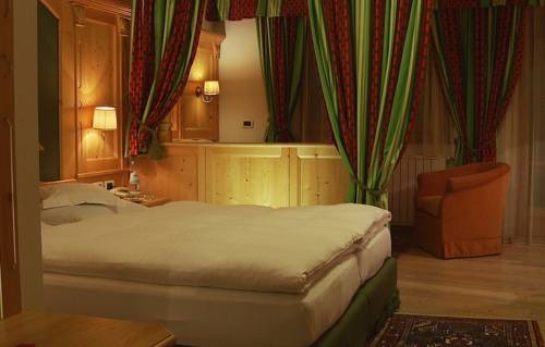 Imagen de la habitación del Hotel Posta Zirm. Foto 12