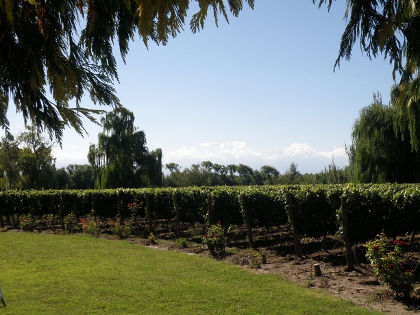 Imagen de los exteriores del Hotel Postales by DOT Boutique. Foto 7