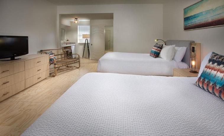 Imagen general del Hotel Postcard Inn on the Beach. Foto 5