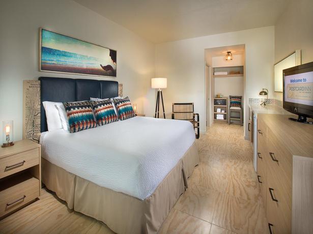 Imagen general del Hotel Postcard Inn on the Beach. Foto 8