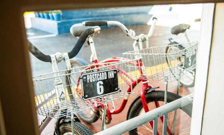 Imagen general del Hotel Postcard Inn on the Beach. Foto 12