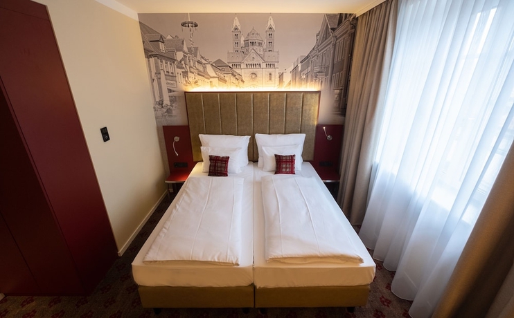 Imagen de la habitación del Hotel Postgalerie Speyer. Foto 3
