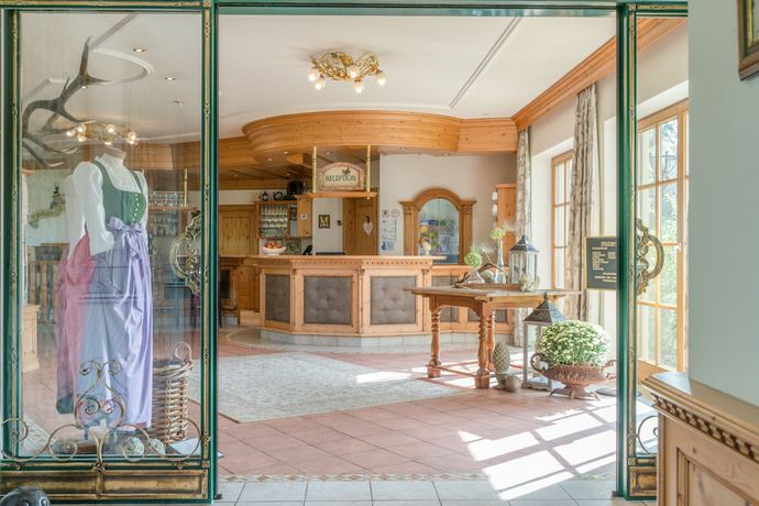 Imagen de los interiores del Hotel Posthotel Hofherr. Foto 19