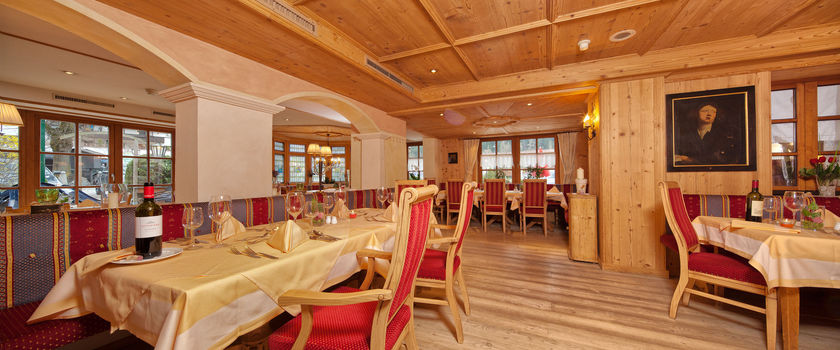 Imagen del bar/restaurante del Hotel Posthotel Kassl. Foto 4