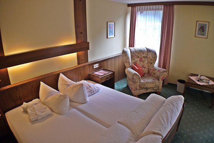 Imagen de la habitación del Hotel Posthotel Kassl. Foto 9