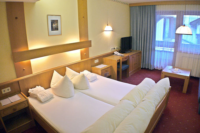 Imagen de la habitación del Hotel Posthotel Kassl. Foto 10