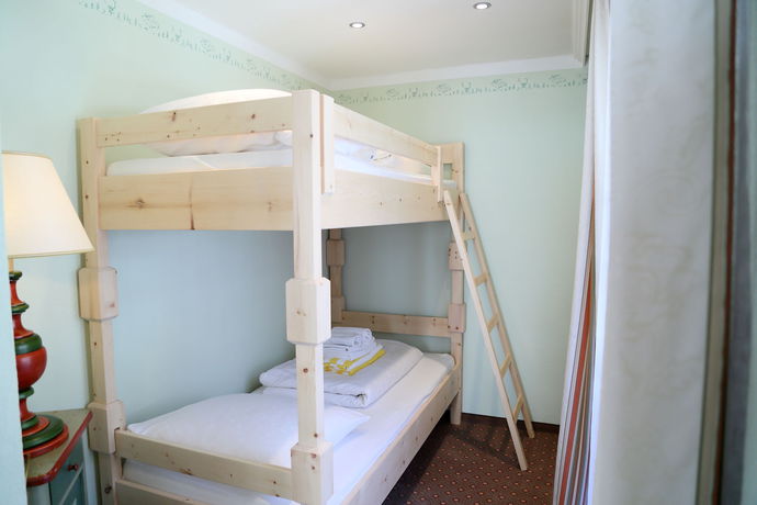 Imagen de la habitación del Hotel Posthotel Kassl. Foto 13