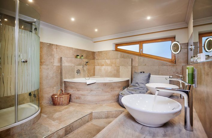 Imagen de la habitación del Hotel Posthotel Rattenberg. Foto 10