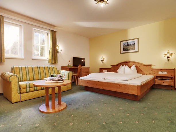 Imagen de la habitación del Hotel Posthotel Strengen Am Arlberg. Foto 12