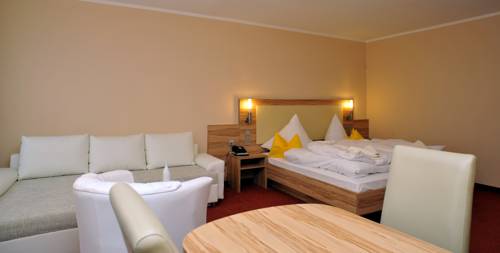 Imagen de la habitación del Hotel Posthotel Traube. Foto 6