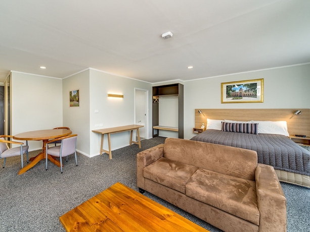 Imagen de la habitación del Hotel Posthouse Motorlodge. Foto 9