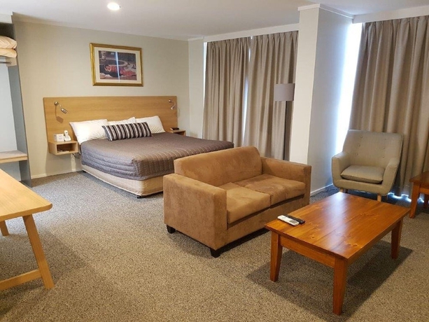 Imagen de la habitación del Hotel Posthouse Motorlodge. Foto 10