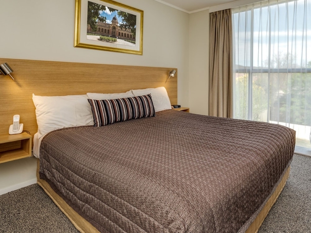 Imagen de la habitación del Hotel Posthouse Motorlodge. Foto 11