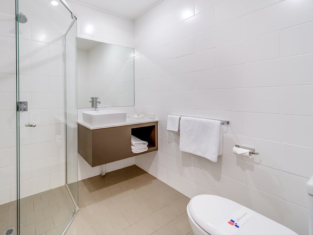 Imagen de la habitación del Hotel Posthouse Motorlodge. Foto 16