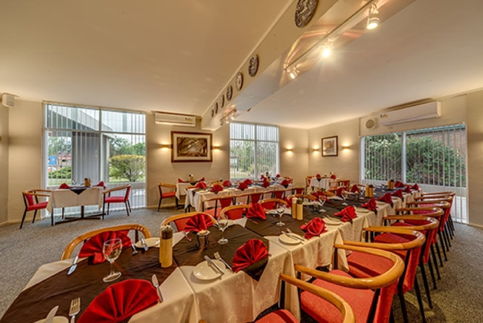 Imagen del bar/restaurante del Hotel Posthouse Motorlodge. Foto 4