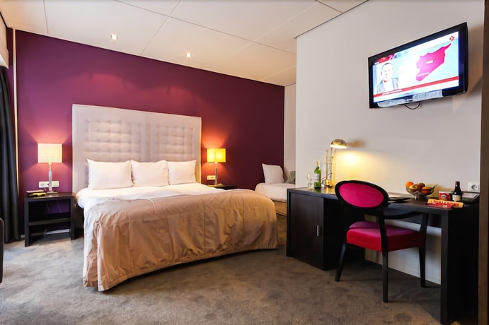 Imagen de la habitación del Hotel Post-plaza and Grand Café. Foto 2