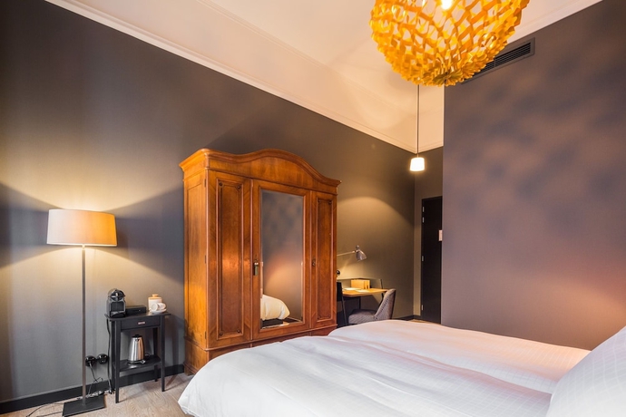 Imagen de la habitación del Hotel Post-plaza and Grand Café. Foto 3