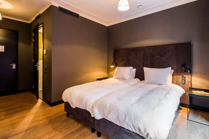 Imagen de la habitación del Hotel Post-plaza and Grand Café. Foto 4