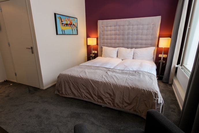 Imagen de la habitación del Hotel Post-plaza and Grand Café. Foto 5