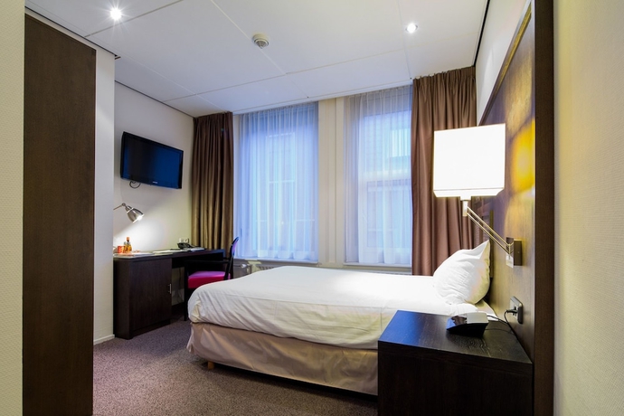 Imagen de la habitación del Hotel Post-plaza and Grand Café. Foto 10