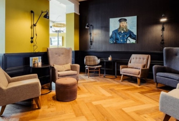 Imagen de los interiores del Hotel Post-plaza and Grand Café. Foto 17