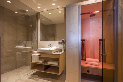 Imagen de la habitación del Hotel Postresidenz. Foto 4