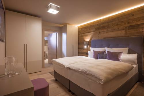 Imagen de la habitación del Hotel Postresidenz. Foto 6