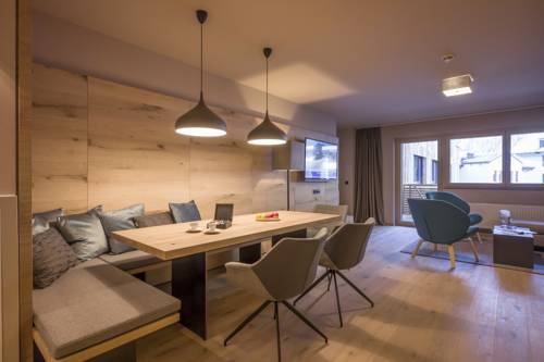 Imagen de la habitación del Hotel Postresidenz. Foto 9