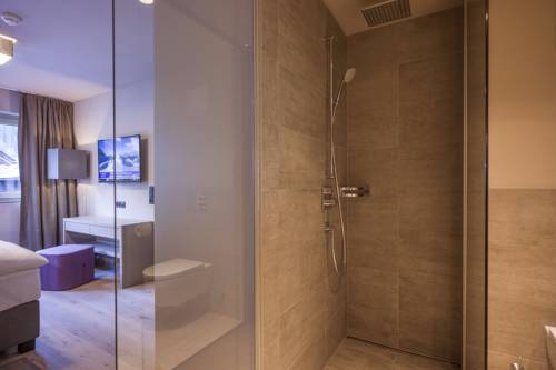 Imagen de la habitación del Hotel Postresidenz. Foto 12