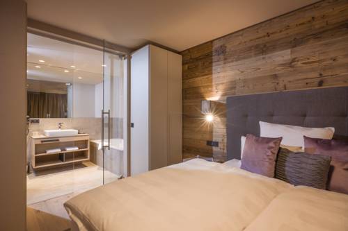 Imagen de la habitación del Hotel Postresidenz. Foto 14