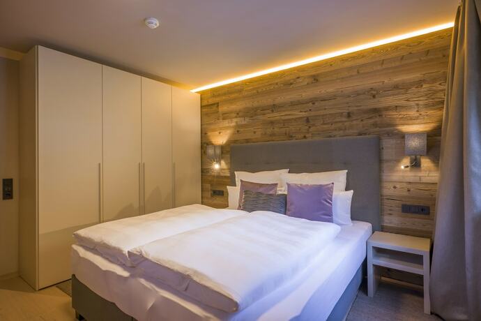Imagen de la habitación del Hotel Postresidenz Mayrhofen. Foto 11
