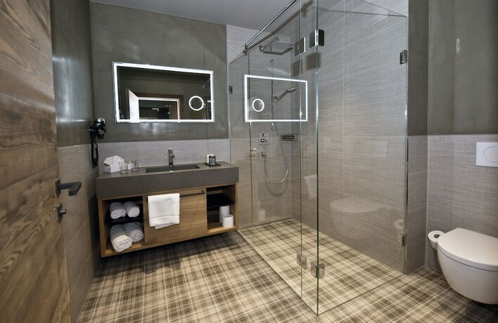 Imagen de la habitación del Hotel Postresidenz Mayrhofen. Foto 20