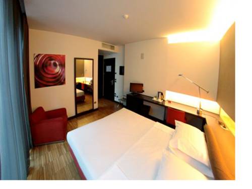 Imagen de la habitación del Hotel Postumia Design. Foto 2