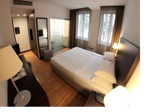 Imagen de la habitación del Hotel Postumia Design. Foto 3