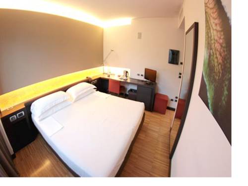 Imagen de la habitación del Hotel Postumia Design. Foto 8