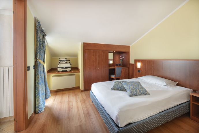 Imagen de la habitación del Hotel Postumia. Foto 2