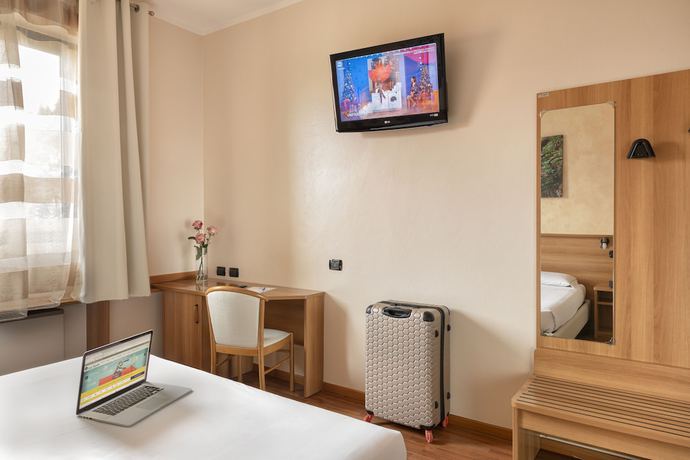 Imagen de la habitación del Hotel Postumia. Foto 6