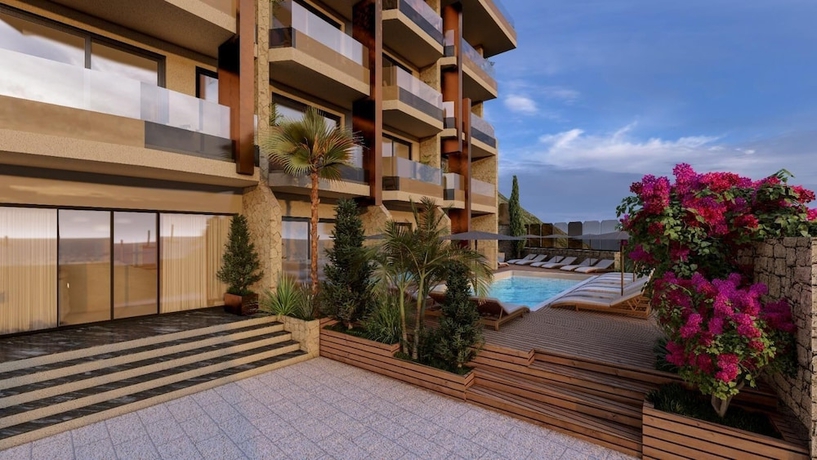 Imagen de la piscina del Hotel Potami Himare. Foto 14