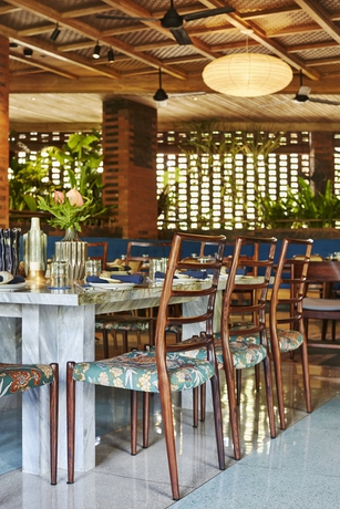 Imagen del bar/restaurante del Hotel Potato Head Suites & Studios. Foto 2