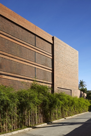 Imagen de los exteriores del Hotel Potato Head Suites & Studios. Foto 18